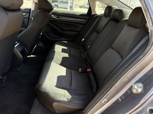Used 2019 Honda Accord LX image 24