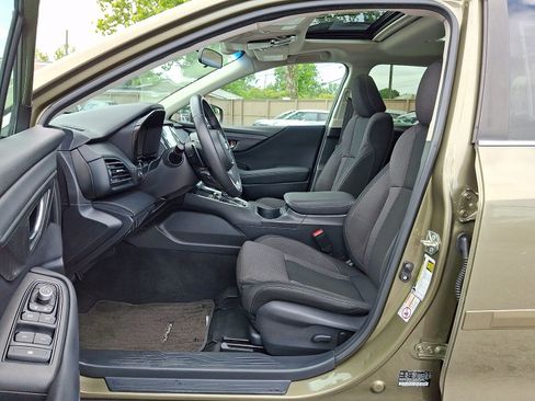 Used 2020 Subaru Outback Premium AWD/4WD image 15