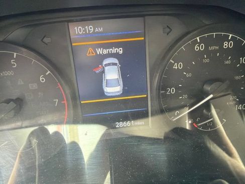 Used 2022 Nissan Altima 2.5 S FWD image 8