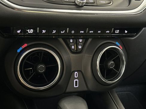 Used 2024 Chevrolet Blazer LT AWD/4WD image 20