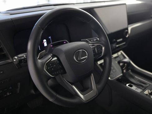 Used 2025 Lexus GX 550 w/ Cold Area Package image 22