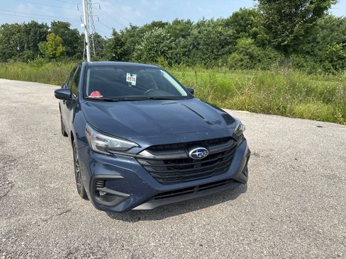Certified 2025 Subaru Legacy Premium AWD/4WD image 6