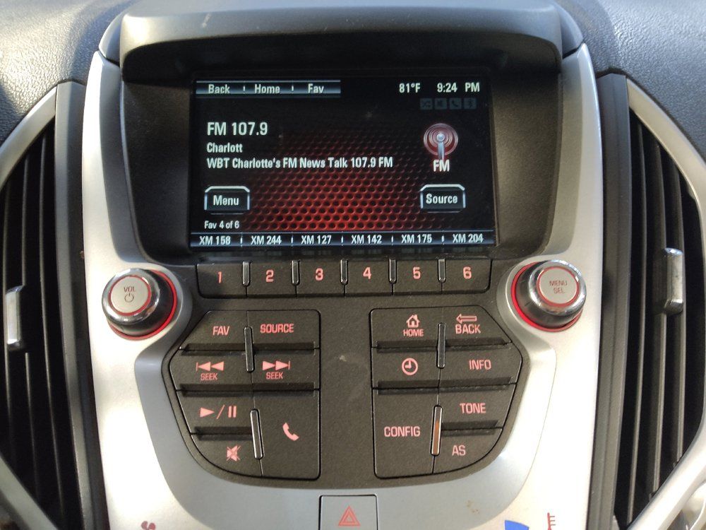Used 2017 GMC Terrain SLE FWD image 25