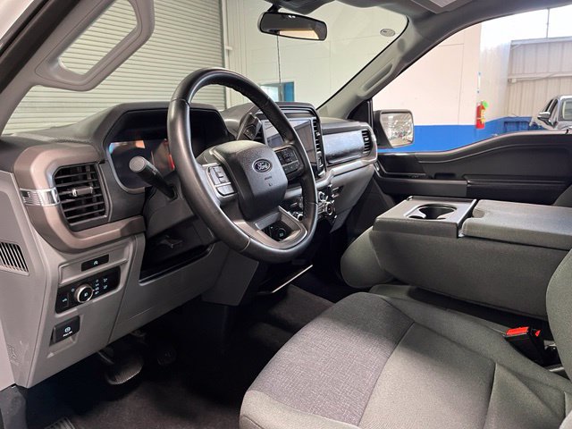 Used 2025 Ford F150 XLT w/ Equipment Group 301A Standard AWD/4WD image 23