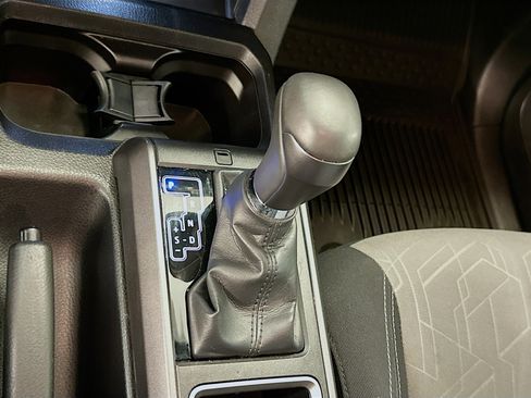 Used 2023 Toyota Tacoma TRD Off-Road image 25