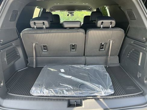 New 2026 Chevrolet Traverse LT w/ LPO, Floor Liner Package image 26