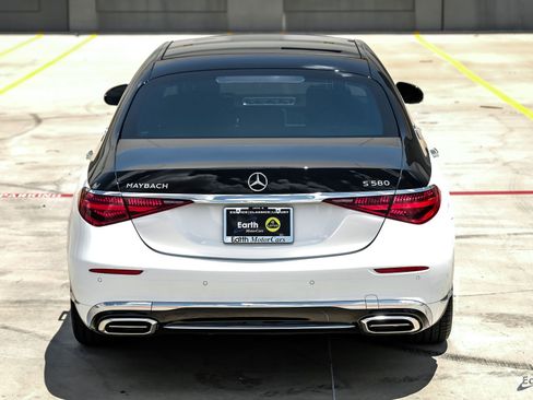 Used 2024 Mercedes-Benz Maybach S 580 4MATIC image 13