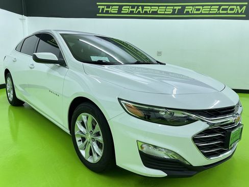 Used 2023 Chevrolet Malibu LT FWD image 2