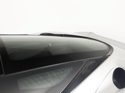 Used 2022 McLaren GT RWD image 37