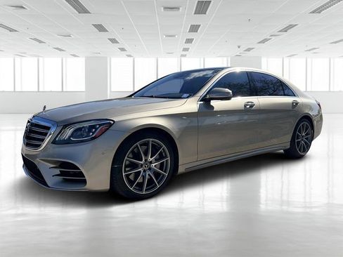 Used 2019 Mercedes-Benz S 560 Sedan image 8