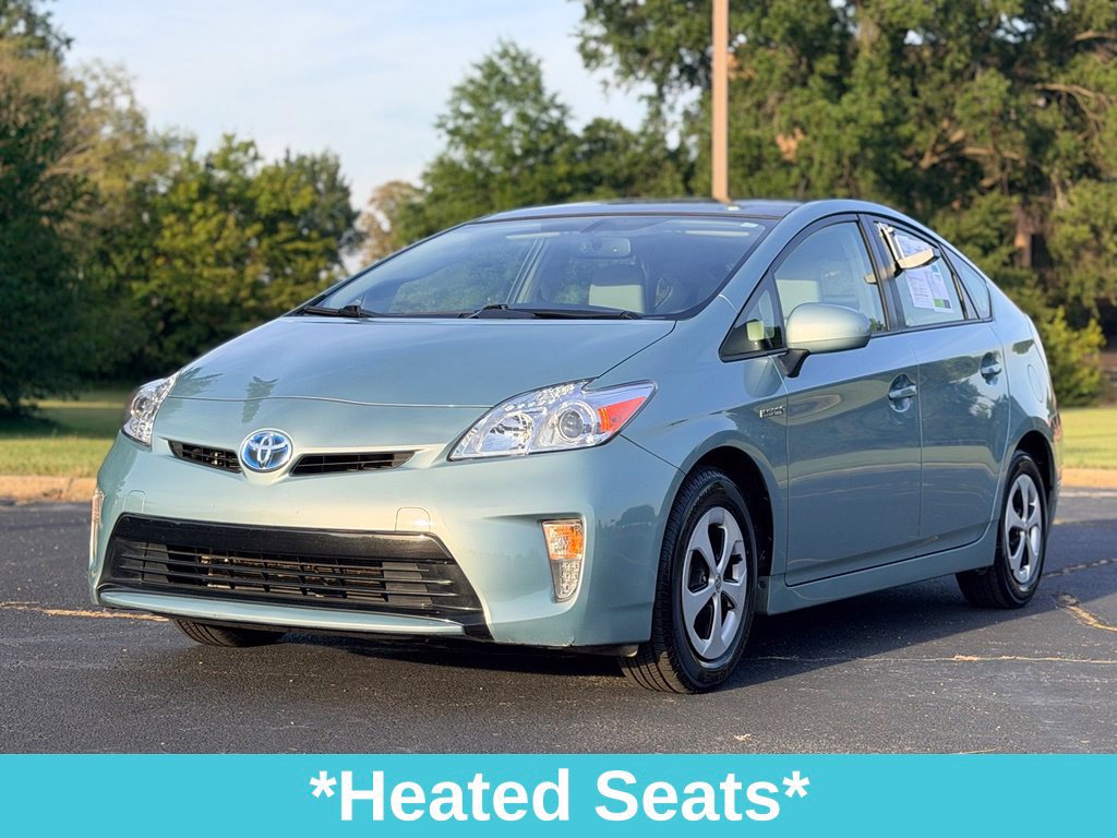 Used 2013 Toyota Prius Four w/ Deluxe Solar Roof Pkg FWD image 16