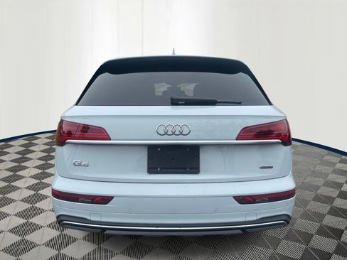 Used 2023 Audi Q5 2.0T Premium w/ Convenience Package AWD/4WD image 5