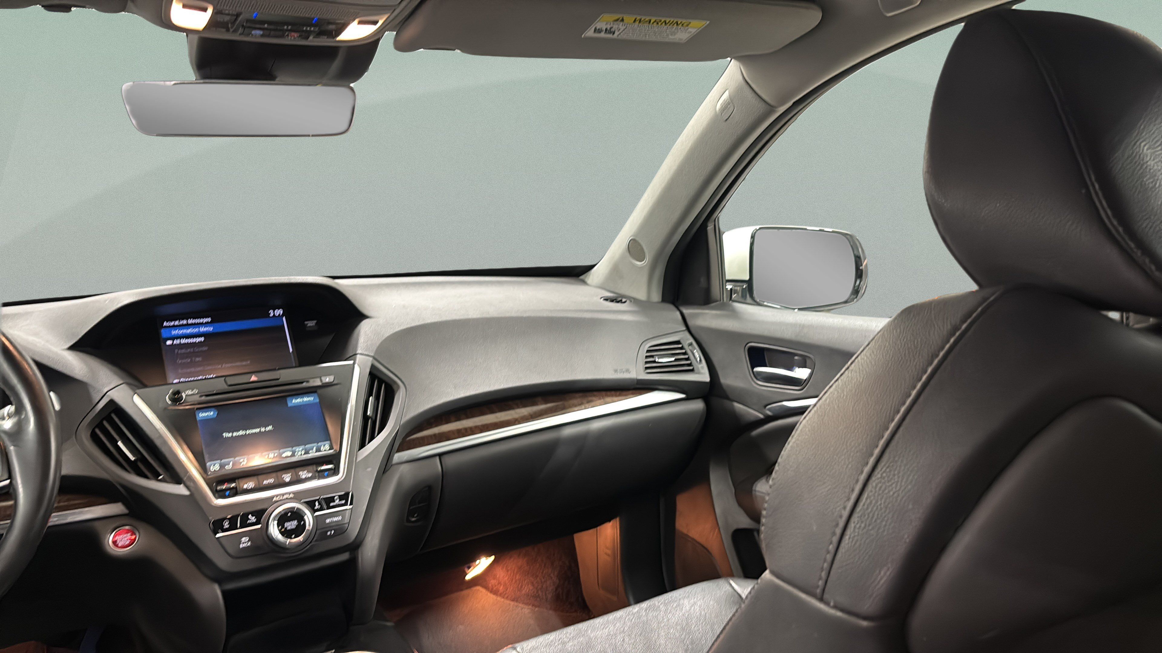 Used 2018 Acura MDX w/ Technology Package FWD image 17