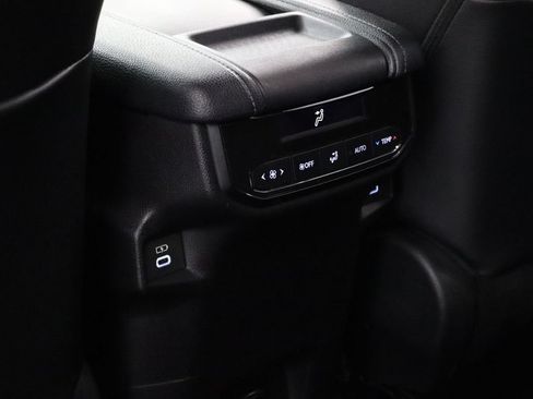 Used 2026 Toyota Grand Highlander AWD image 8