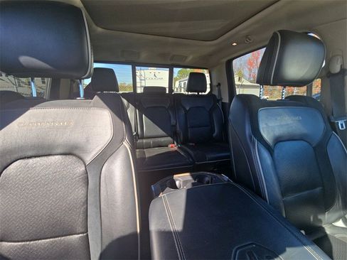 Used 2019 RAM 1500 Laramie image 15
