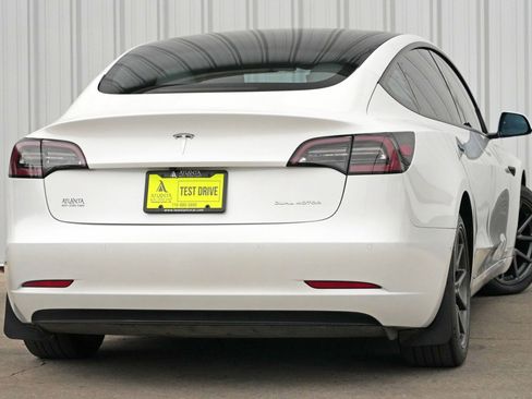 Used 2022 Tesla Model 3 Long Range image 4