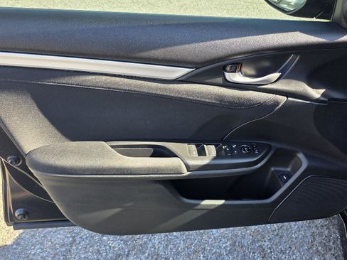 Used 2019 Honda Civic EX image 36