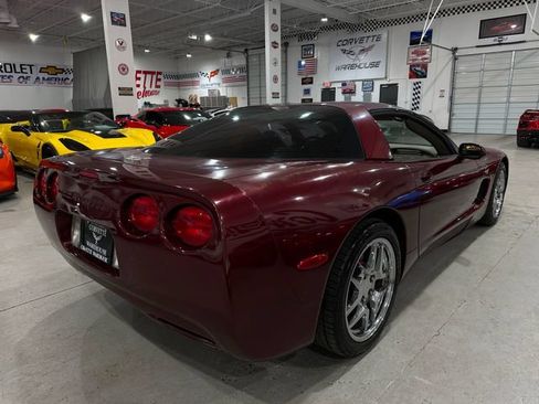 Used 2003 Chevrolet Corvette Coupe w/ Preferred Equipment Group RWD image 14