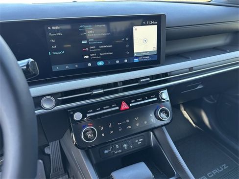 Used 2025 Hyundai Santa Cruz Limited image 29