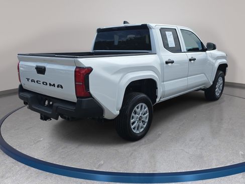 Used 2025 Toyota Tacoma SR RWD image 5