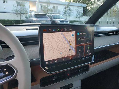 New 2025 Volkswagen ID. Buzz 1st Edition image 9