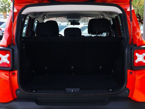 Used 2017 Jeep Renegade Sport w/ Power & Air Group image 23