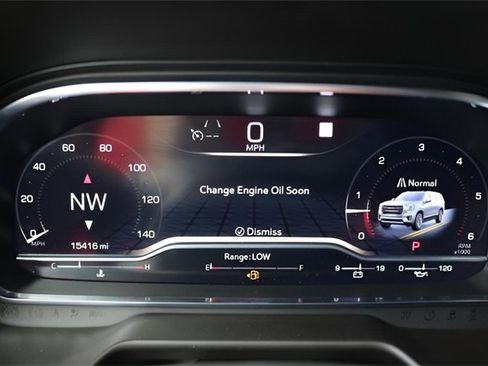 Used 2022 GMC Yukon XL SLT w/ SLT Luxury Package image 25