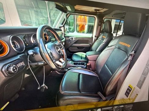 Used 2022 Jeep Gladiator Mojave w/ Cold Weather Group AWD/4WD image 14