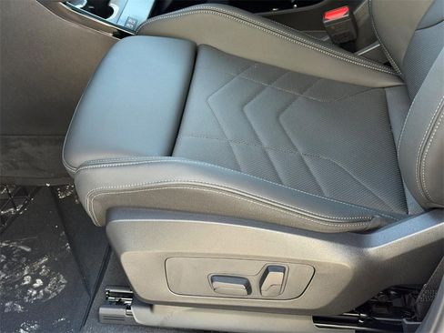 New 2026 BMW X1 M35i w/ Convenience Package image 18