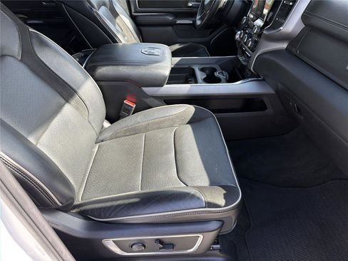 Used 2024 RAM 1500 Laramie RWD image 12