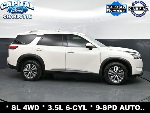 Used 2023 Nissan Pathfinder SL image 28