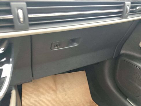 New 2026 Lincoln Corsair Premiere image 32