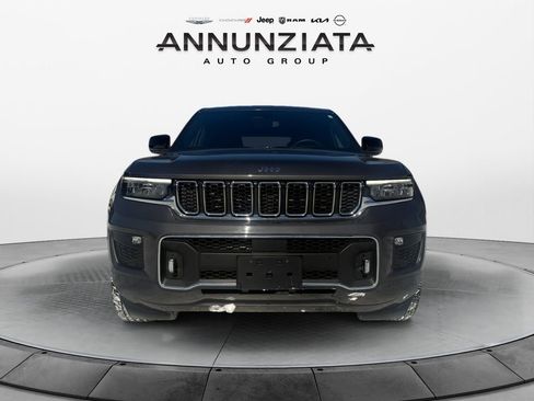 Certified 2022 Jeep Grand Cherokee Overland image 8