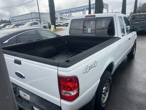 Used 2011 Ford Ranger XLT image 8