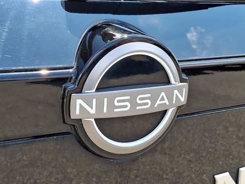 Certified 2024 Nissan Pathfinder SV w/ Lighting Package (N92) AWD/4WD image 29