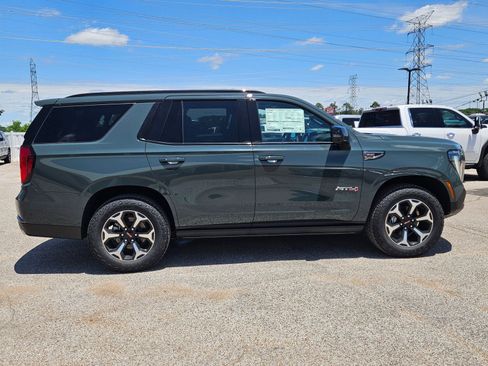 New 2026 GMC Yukon AT4 w/ AT4 Premium Plus Package AWD/4WD image 7