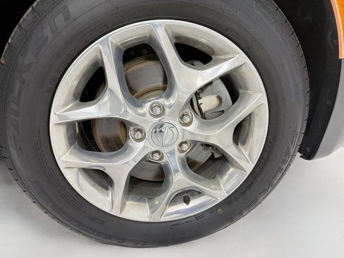 Used 2019 Chrysler Pacifica Limited FWD image 35
