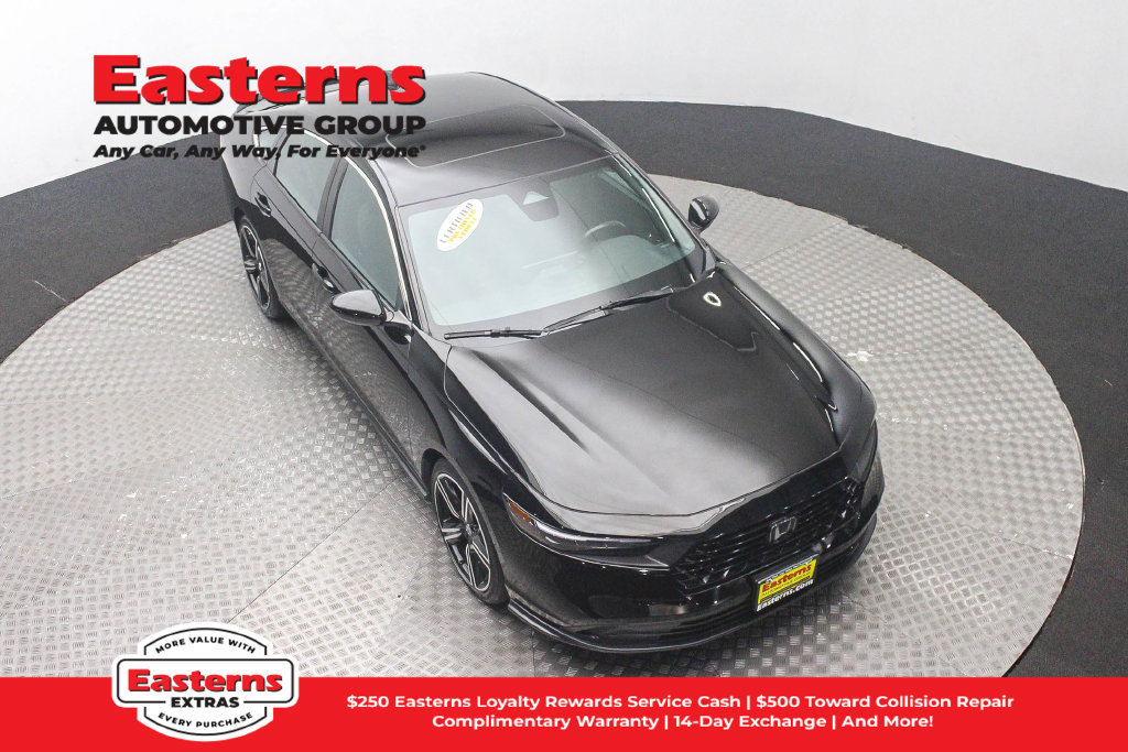 Used 2024 Honda Accord Sport image 4