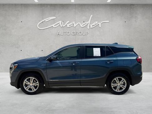 Used 2024 GMC Terrain SLE FWD image 13