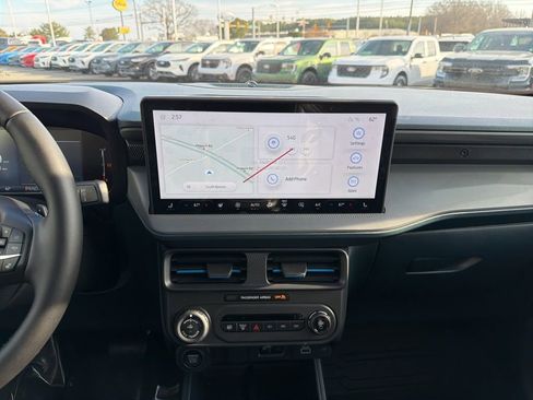 New 2026 Ford Maverick Lobo image 28