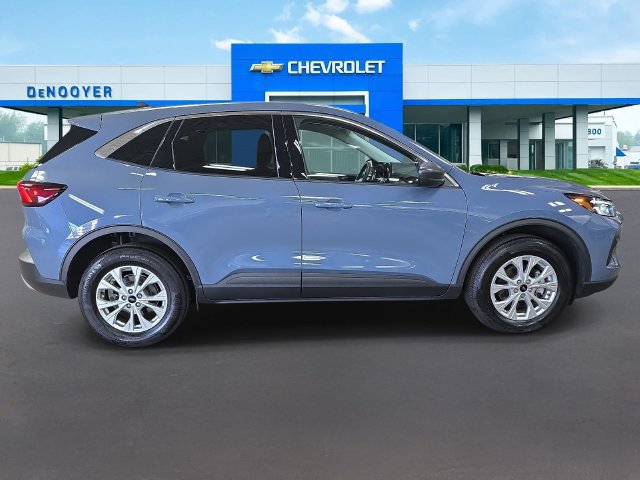Used 2024 Ford Escape Active AWD/4WD image 6