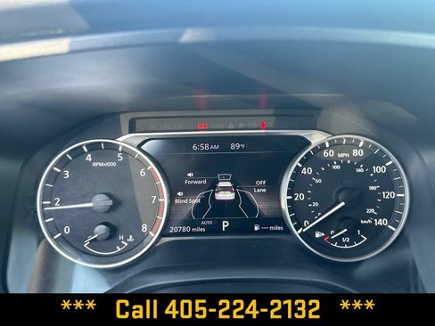 Used 2025 Nissan Rogue SV AWD/4WD image 17