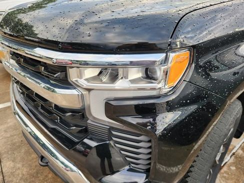 Used 2024 Chevrolet Silverado 1500 LT image 6