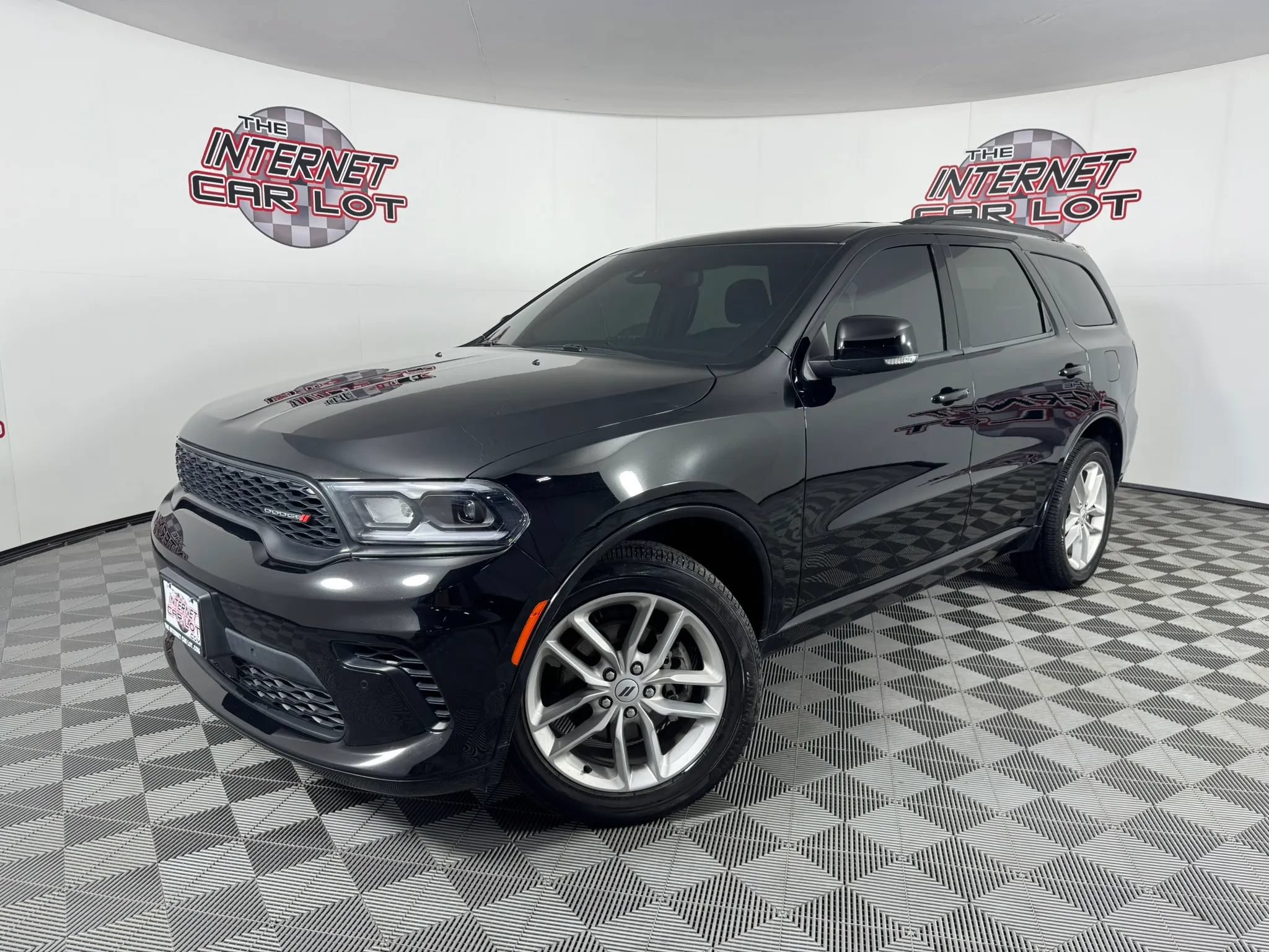 Used 2025 Dodge Durango GT AWD/4WD image 1