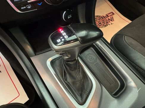 Used 2019 Dodge Charger Scat Pack w/ Dynamics Package RWD image 22