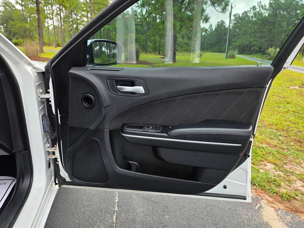 Used 2022 Dodge Charger SXT RWD image 27