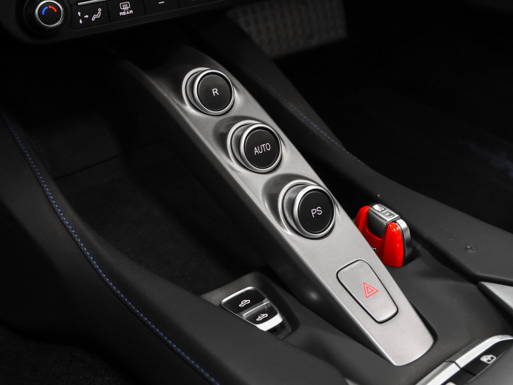 Certified 2019 Ferrari Portofino RWD image 64