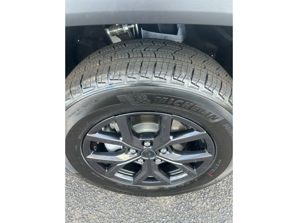 New 2027 Jeep Grand Cherokee Altitude AWD/4WD image 6