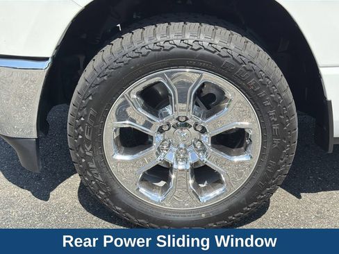 Used 2023 RAM 1500 Big Horn AWD/4WD image 10