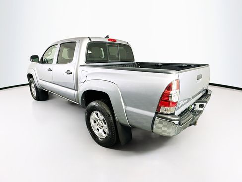 Used 2015 Toyota Tacoma PreRunner w/ SR5 Package image 5